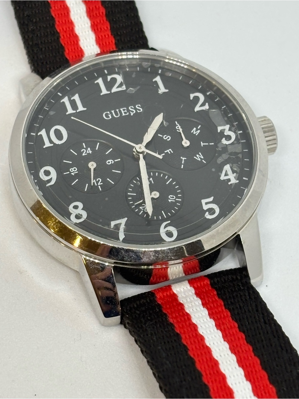 Guess Brooklyn W0975G1 Multi-Dial Watch